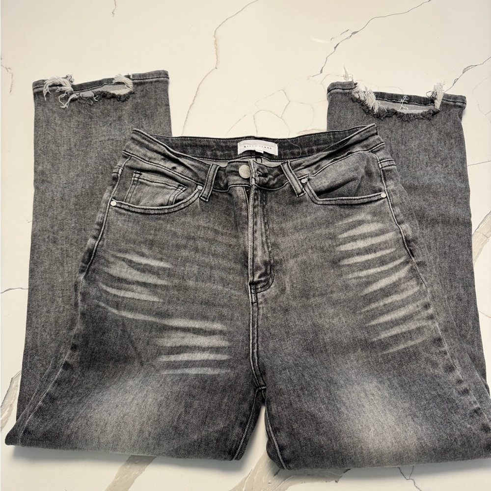 Risen Distressed Gray Ankle Jeans